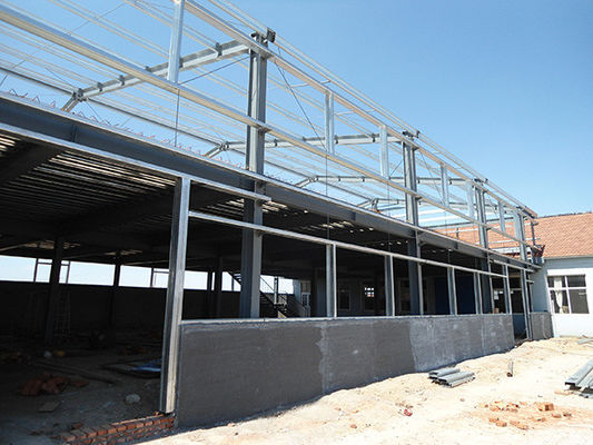 Struktur Baja Prefabrikasi Gedung Pabrik Gudang ukuran kustomisasi